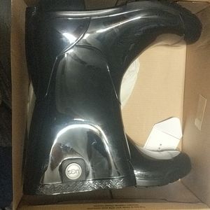 Ugg sienna rain boots